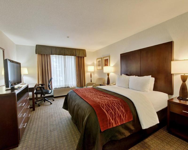 Comfort Inn & Suites-Portland Airport Extérieur photo