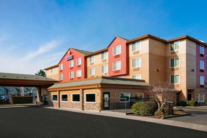 Comfort Inn & Suites-Portland Airport Extérieur photo