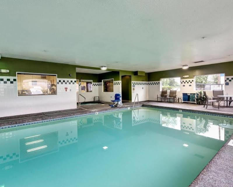 Comfort Inn & Suites-Portland Airport Extérieur photo